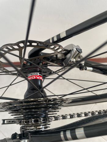 Używany Factor O2 VAM SRAM RED eTap AXS 2023 2023 Road & Gravel — zdjęcie 5 z 6