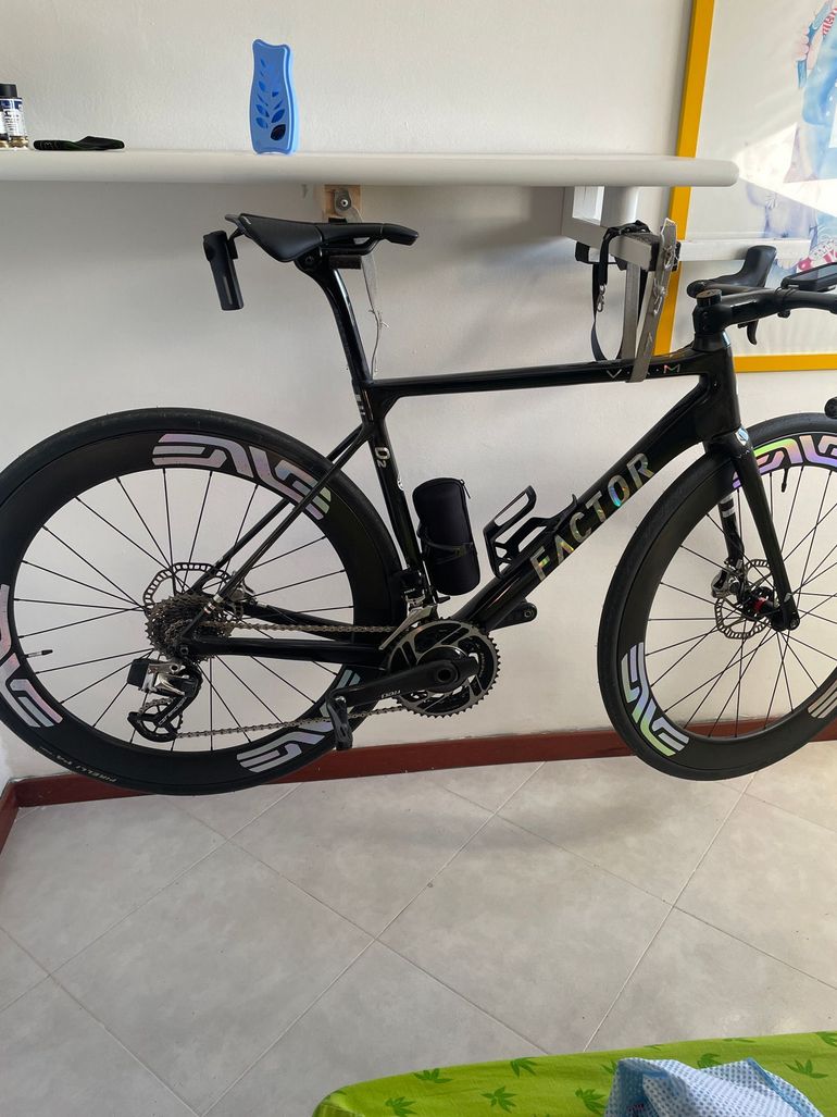 Używany Factor O2 VAM SRAM RED eTap AXS 2023 2023 Road & Gravel — zdjęcie 1 z 6