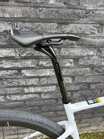 Used Cervélo Aspero SRAM Rival eTap AXS 2025 Road & Gravel, White — image 6 of 7