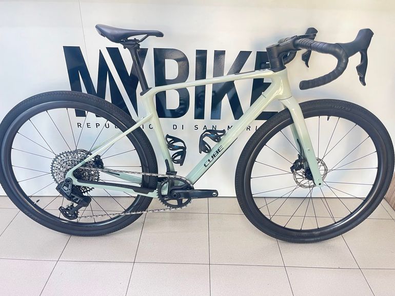 Used CUBE NUROAD C:62, EX 2025 2025 Road & Gravel, White — image 9 of 9