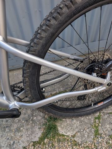 Gebrauchtes Cannondale Habit Shimano Deore XT 2024 Mountainbike, Hellgrau — Bild 5 von 8