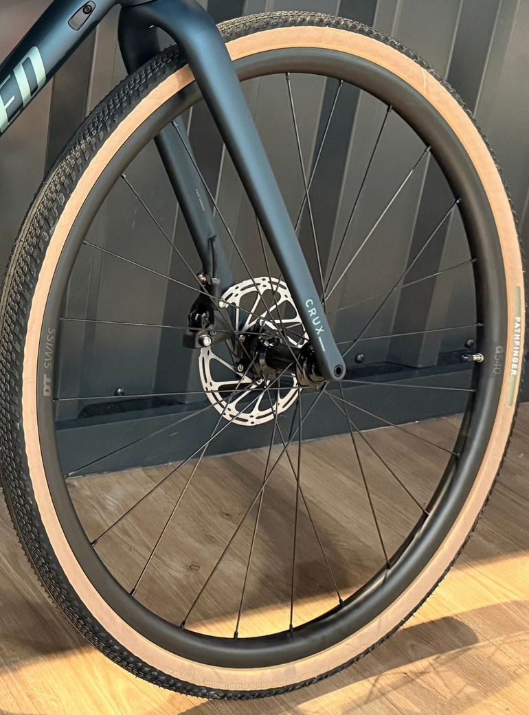 Used Specialized Crux DSW Comp - SRAM Apex XPLR 2026 2026 Road & Gravel, Green — image 4 of 4