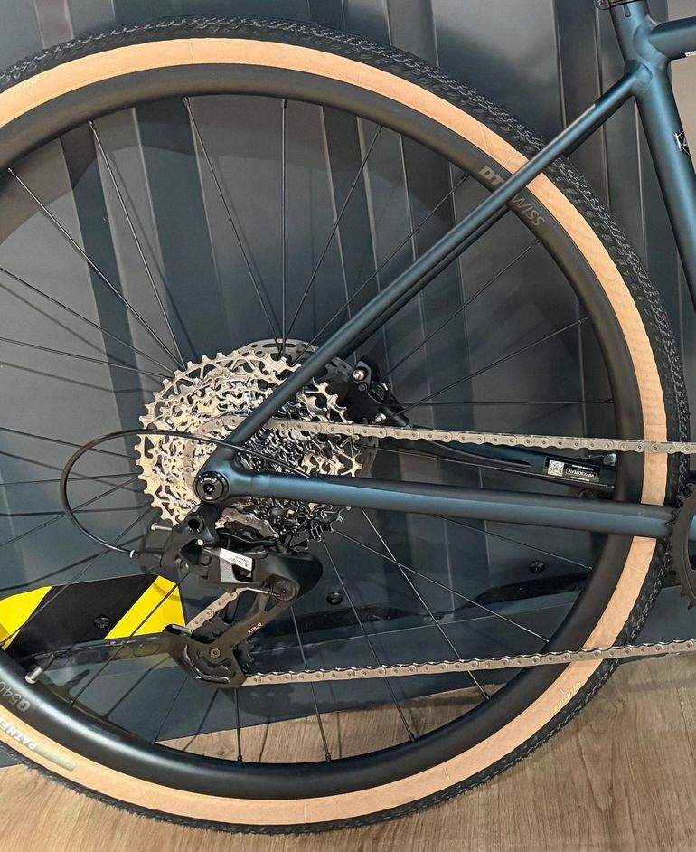 Used Specialized Crux DSW Comp - SRAM Apex XPLR 2026 2026 Road & Gravel, Green — image 3 of 4