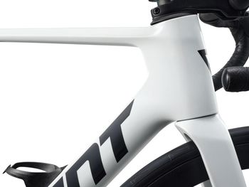 Used Giant Propel Advanced 2 2027 2027 Road & Gravel, White — image 4 of 11