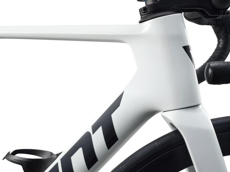 Used Giant Propel Advanced 2 2027 2027 Road & Gravel, White — image 4 of 11