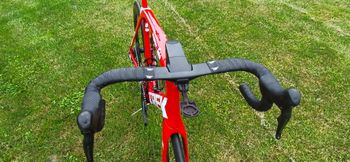 Used Trek Madone SLR 8 Disc 2019 2019 Road & Gravel, Red — image 5 of 10