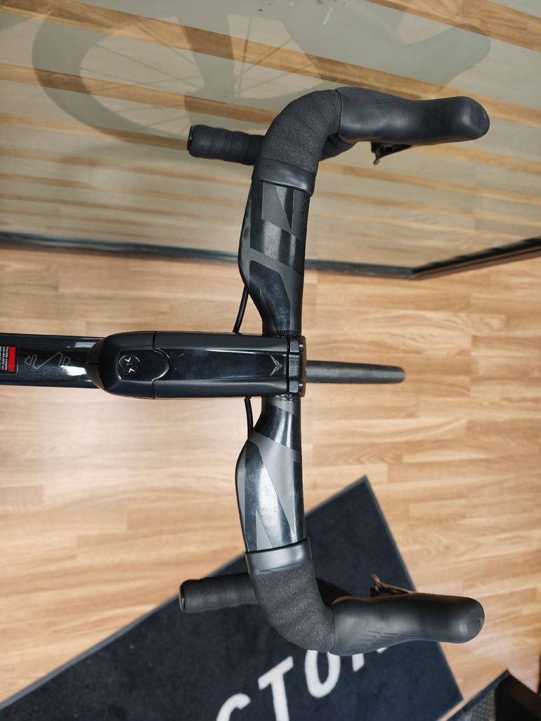 Używany Felt AR Advanced Ultegra Di2 2025 2025 Road & Gravel — zdjęcie 6 z 19