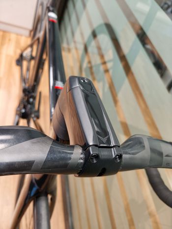 Używany Felt AR Advanced Ultegra Di2 2025 2025 Road & Gravel — zdjęcie 9 z 19