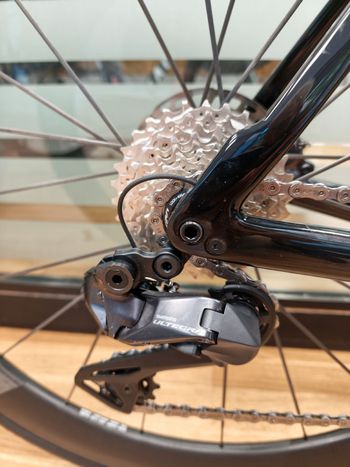 Używany Felt AR Advanced Ultegra Di2 2025 2025 Road & Gravel — zdjęcie 3 z 19