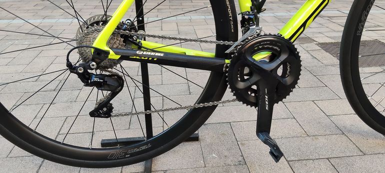 Używany Scott Addict 20 disc 2020 2020 Road & Gravel — zdjęcie 3 z 7