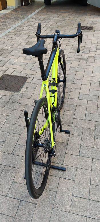 Używany Scott Addict 20 disc 2020 2020 Road & Gravel — zdjęcie 6 z 7