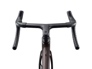 Używany Giant Propel Advanced Pro 0-Di2 2027 2027 Road & Gravel — zdjęcie 7 z 10