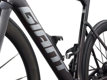 Gebrauchtes Giant Propel Advanced Pro 0-Di2 2027 2027 Road & Gravel, Schwarz — Bild 3 von 10