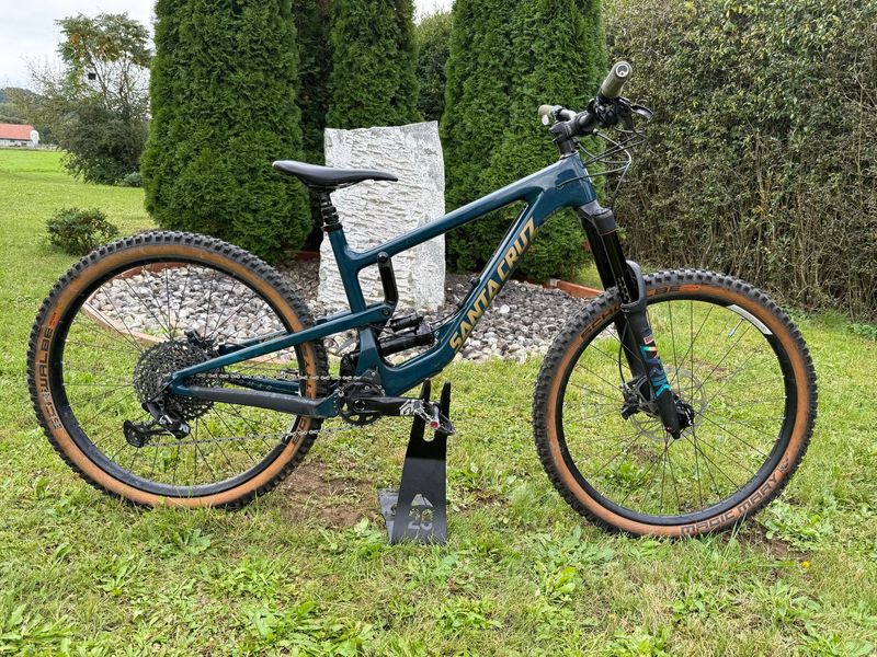 Used Santa Cruz Nomad C R 2018 2018 Mountainbike, Green, 27.5 — image 9 of 9