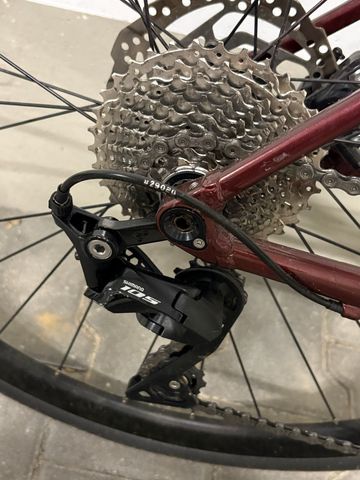 Tweedehands CUBE ATTAIN SLX 2023 2023 Road & Gravel — afbeelding 3 van 4