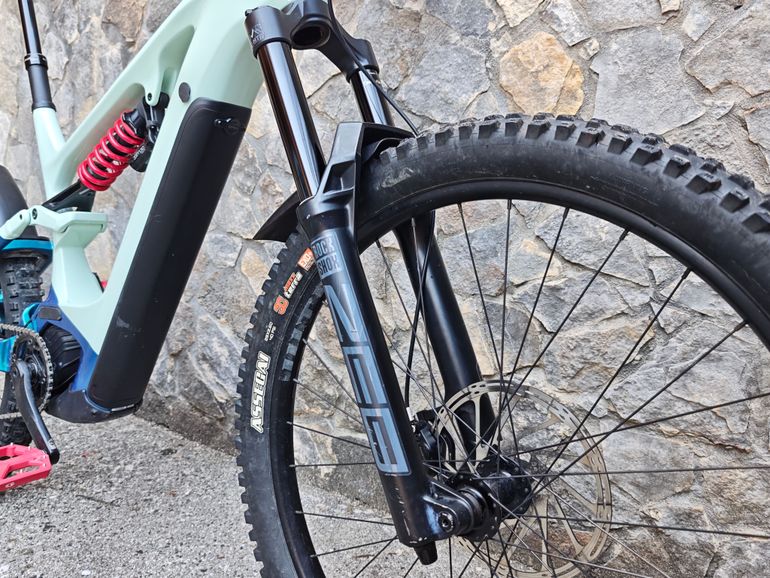 Używany Cannondale Moterra Neo Carbon LT 2 2023 2023 Mountainbike — zdjęcie 2 z 8