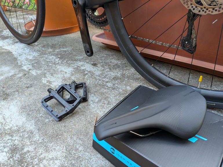 Used CUBE ATTAIN C:62, RACE 2026 2026 Road & Gravel, Black — image 10 of 10