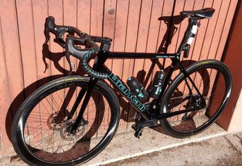 Used Bianchi Specialissima - Super Record EPS 2022 2022 Road & Gravel, Black — image 7 of 7