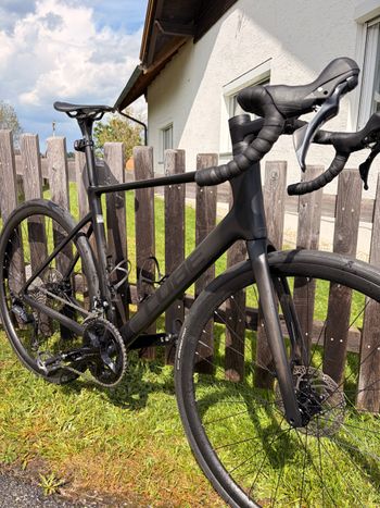 Used CUBE ATTAIN C:62, RACE 2026 2026 Road & Gravel, Black — image 4 of 6