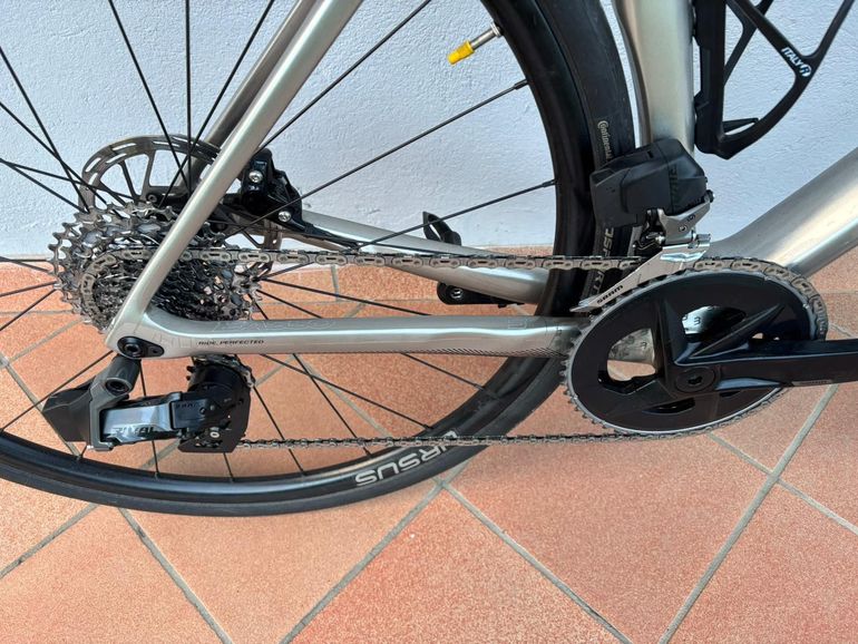 Used Basso Astra Sram Rival 2×12 ETAP AXS 2024 2024 Road & Gravel, Light Gray — image 4 of 5