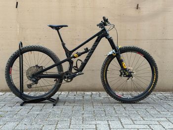 Używany Canyon Spectral 29 CF 7 2023 2023 MTB