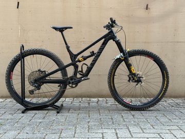 Canyon Spectral 29 CF 7 2023 2023 MTB usato