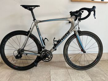 Używany Bianchi Intenso 105 2018 2018 Road & Gravel