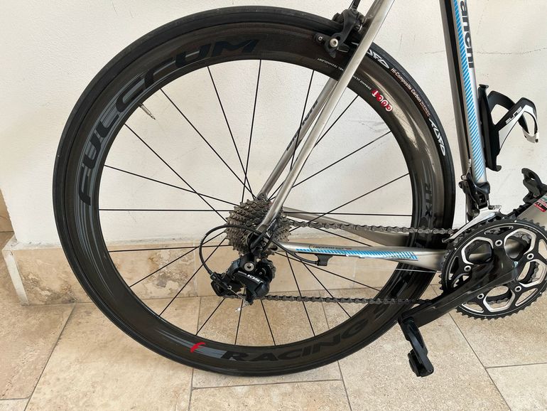 Używany Bianchi Intenso 105 2018 2018 Road & Gravel — zdjęcie 4 z 7