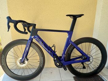 Used Canyon Aeroad CF SLX 8 Di2 Cosmic 2024 2024 Road & Gravel
