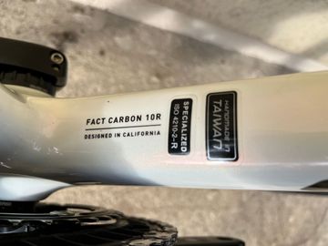 Used Specialized Roubaix SL8 Comp 2025 2025 Road & Gravel, White — image 4 of 9