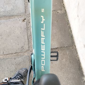 Brugt Trek Powerfly 5 Gen 4 2023 2023 Mountainbike — billede 10 af 15