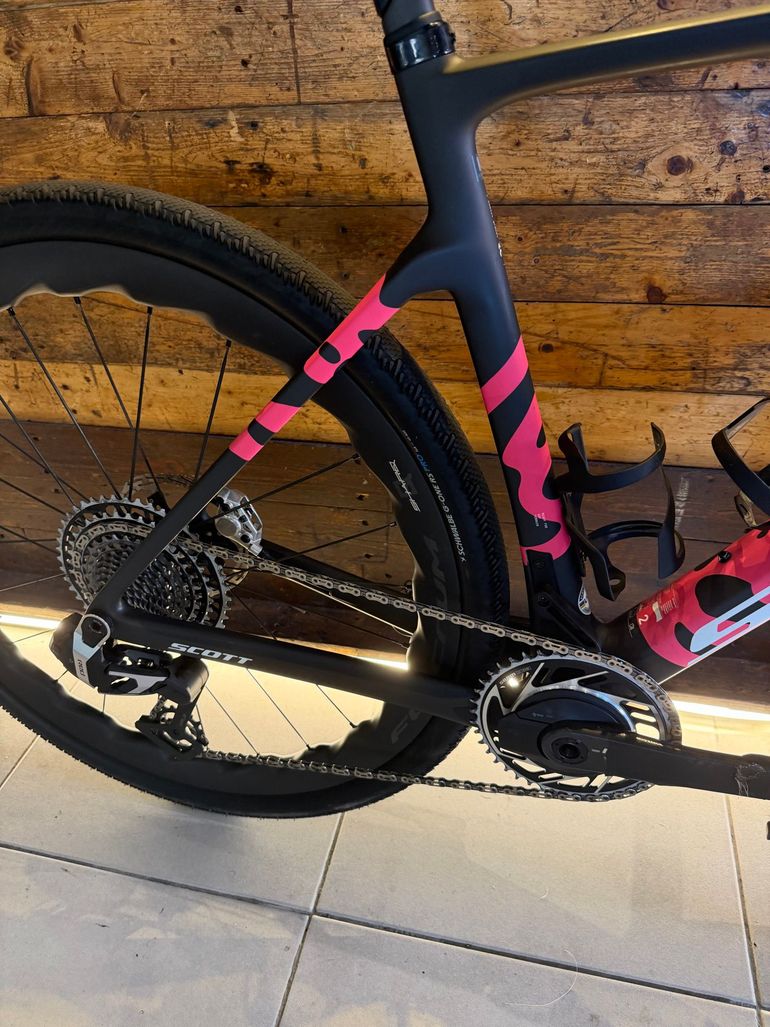 Used Scott Addict RC Frameset 2026 Road & Gravel, Black — image 5 of 9
