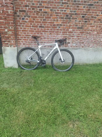 Używany Canyon Endurace CF 7 Di2 2025 2025 Road & Gravel — zdjęcie 2 z 3