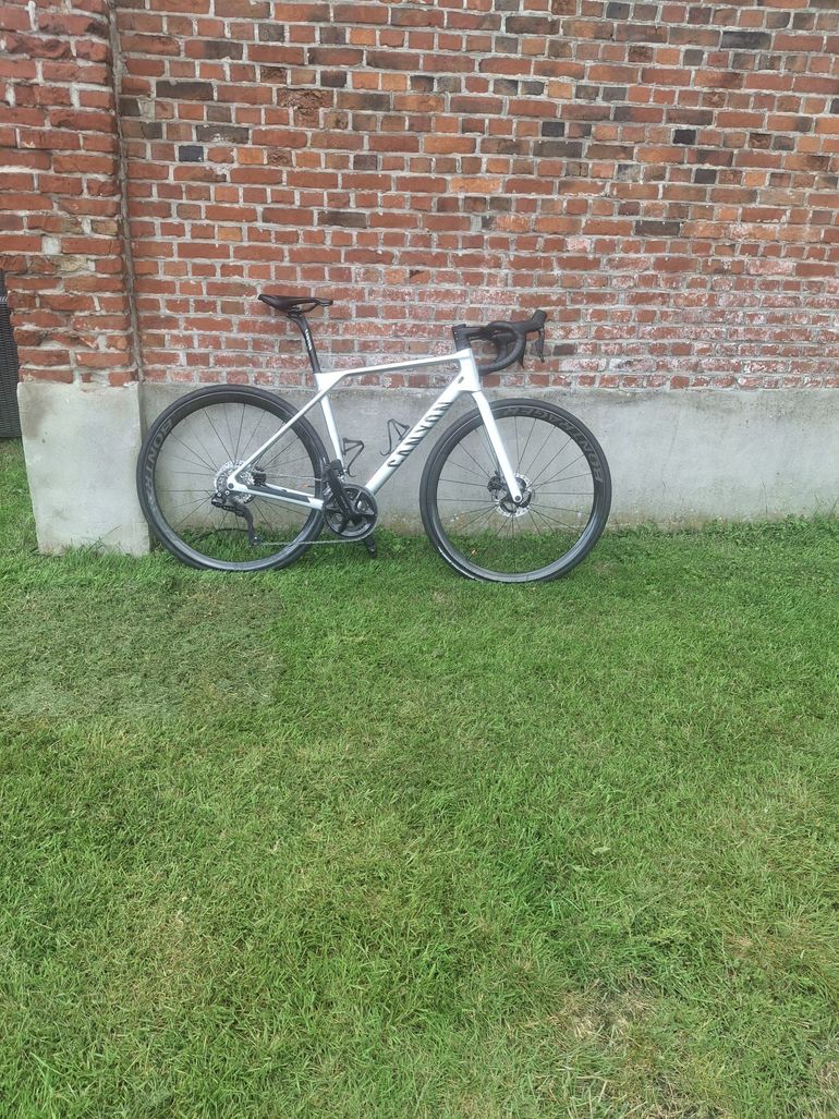 Używany Canyon Endurace CF 7 Di2 2025 2025 Road & Gravel — zdjęcie 2 z 3