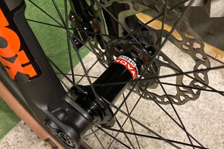 Used BMC Fourstroke 01 ONE 2021 2021 Mountainbike, Red, 29 — image 10 of 17