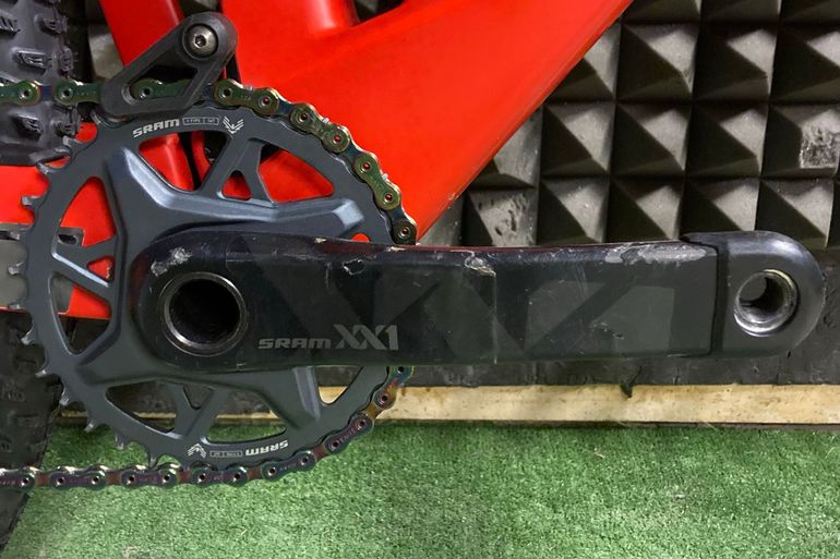 Używany BMC Fourstroke 01 ONE 2021 2021 Mountainbike — zdjęcie 6 z 20
