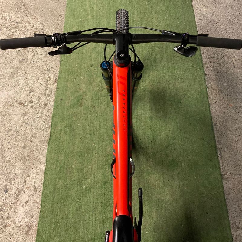Used BMC Fourstroke 01 ONE 2021 2021 Mountainbike, Red, 29 — image 14 of 17