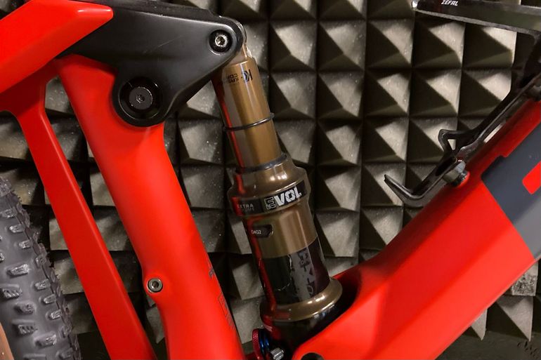 Używany BMC Fourstroke 01 ONE 2021 2021 Mountainbike — zdjęcie 7 z 20