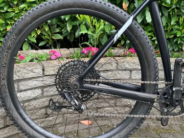 Used Trek Procaliber 9.7 2017 2017 Mountainbike, Black, 27.5, 29 — image 3 of 5