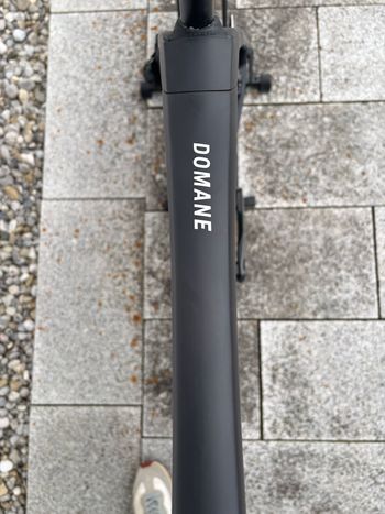 Used Trek Domane SRAM Force eTap AXS 2026 Road & Gravel, Black — image 2 of 9