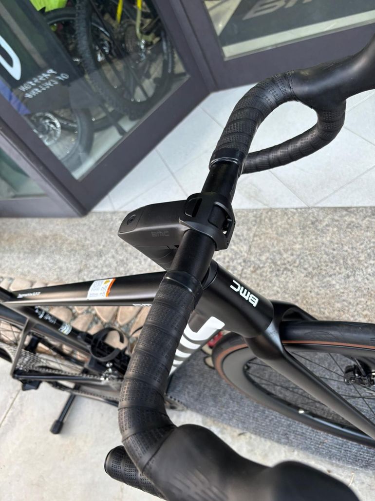 Używany BMC Teammachine SLR 01 SEVEN 2027 2027 Road & Gravel — zdjęcie 6 z 7
