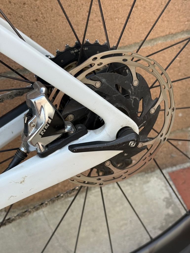 Used Scott Addict Gravel RC 2024 2024 Road & Gravel, White — image 14 of 14