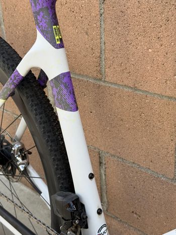 Used Scott Addict Gravel RC 2024 2024 Road & Gravel, White — image 10 of 14