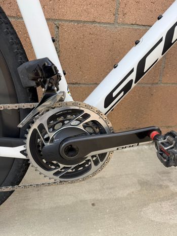 Used Scott Addict Gravel RC 2024 2024 Road & Gravel, White — image 7 of 14