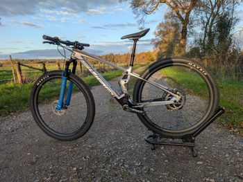 Używany Sunn Shamann XC Factory 2022 Mountainbike — zdjęcie 4 z 6