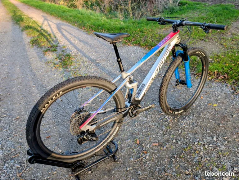 Używany Sunn Shamann XC Factory 2022 Mountainbike — zdjęcie 2 z 6