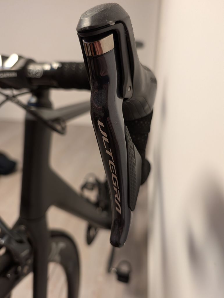 Used Canyon Ultimate CF SL 9.0 Di2 2019 2019 Road & Gravel, Black — image 9 of 10