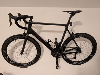 Used Canyon Ultimate CF SL 9.0 Di2 2019 2019 Road & Gravel, Black — image 2 of 10