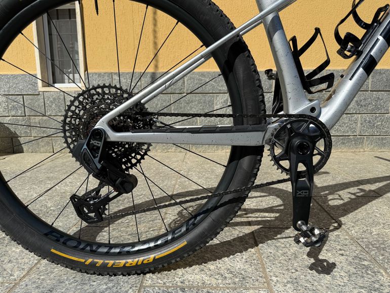Używany Trek Supercaliber SLR 9.9 X0 AXS Gen 2 2024 2024 Mountainbike — zdjęcie 2 z 5