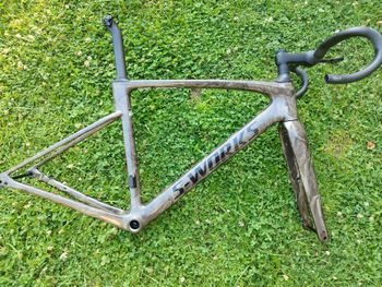 Used Specialized S-Works Roubaix SL8 LTD – SRAM RED AXS 2025 Frameset 2025 Road & Gravel, Light Gray — image 6 of 8